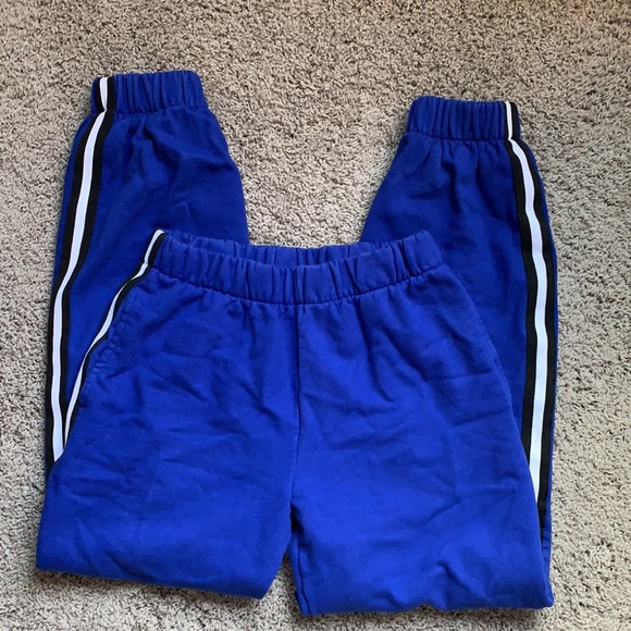 Brandy Melville Sweatpants - Picture 2 of 10